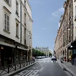 Appartement Paris-Place Des Vosges II